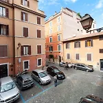 Trastevere Luxury, Ampia E Confortevole Location Sospesa Tra Design E Storia